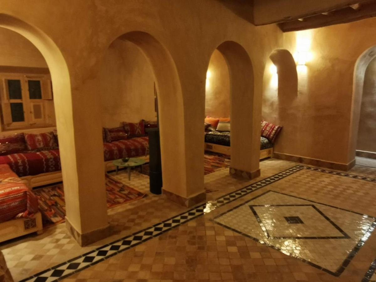 Bab El Atlas Kelaat-M'Gouna Buitenkant foto